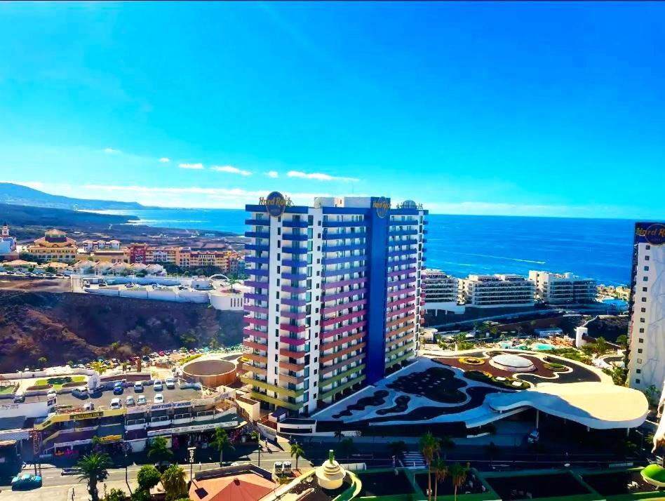 Skyline View Apartment - Free Private Parking Including & Guest Bonus Costa Adeje  Bagian luar foto