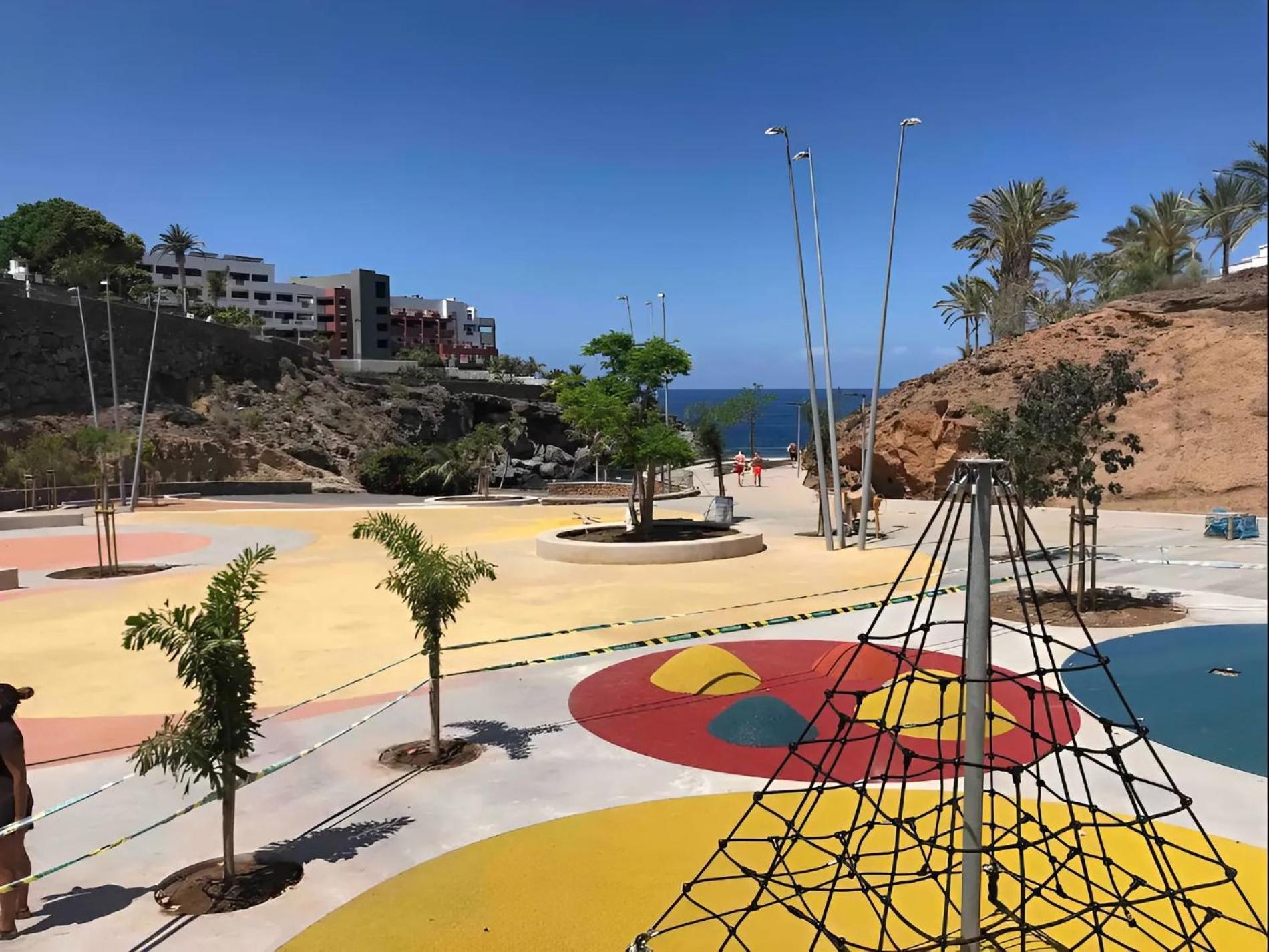 Skyline View Apartment - Free Private Parking Including & Guest Bonus Costa Adeje  Bagian luar foto